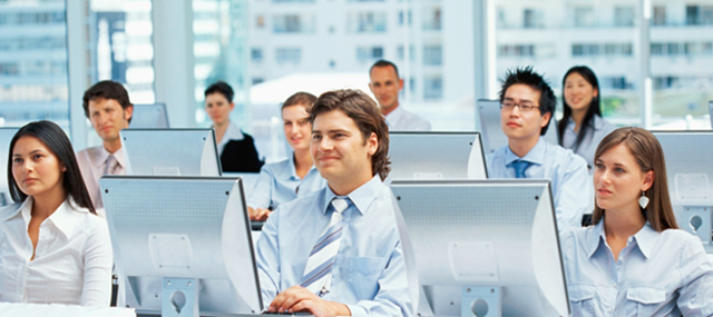 Mit den Management-Weiterbildungen von Microwin halten Sie Ihre Leadership-Skills aktuell und können Ihr Team effektiv in die Zukunft führen.